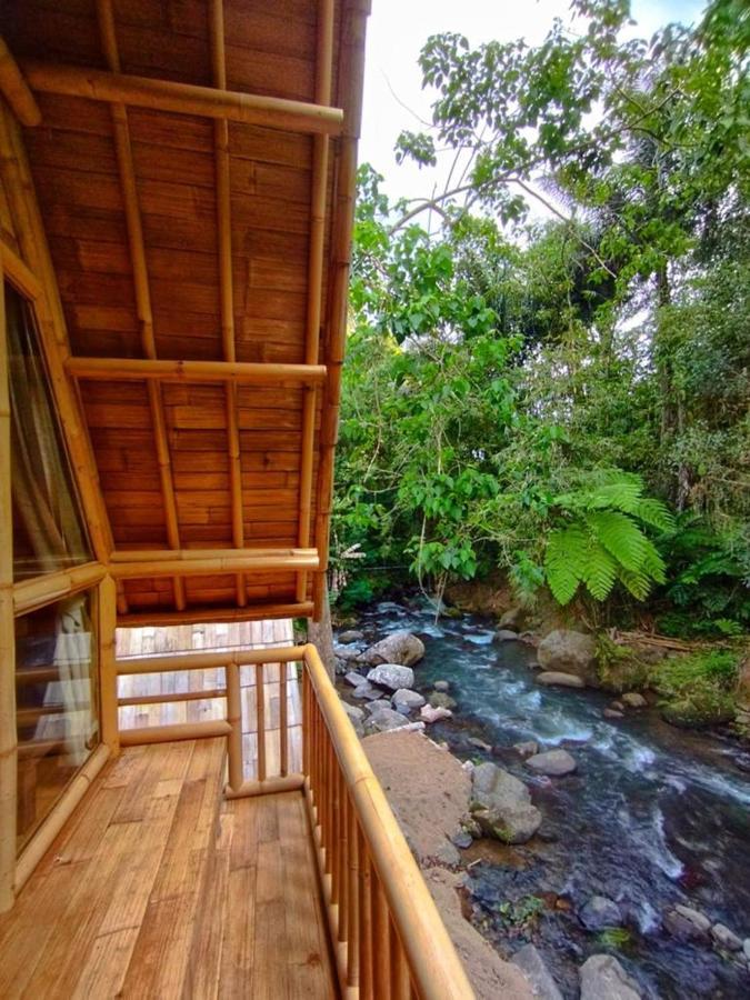 Aksha Riverside Ubud Tampaksiring ภายนอก รูปภาพ