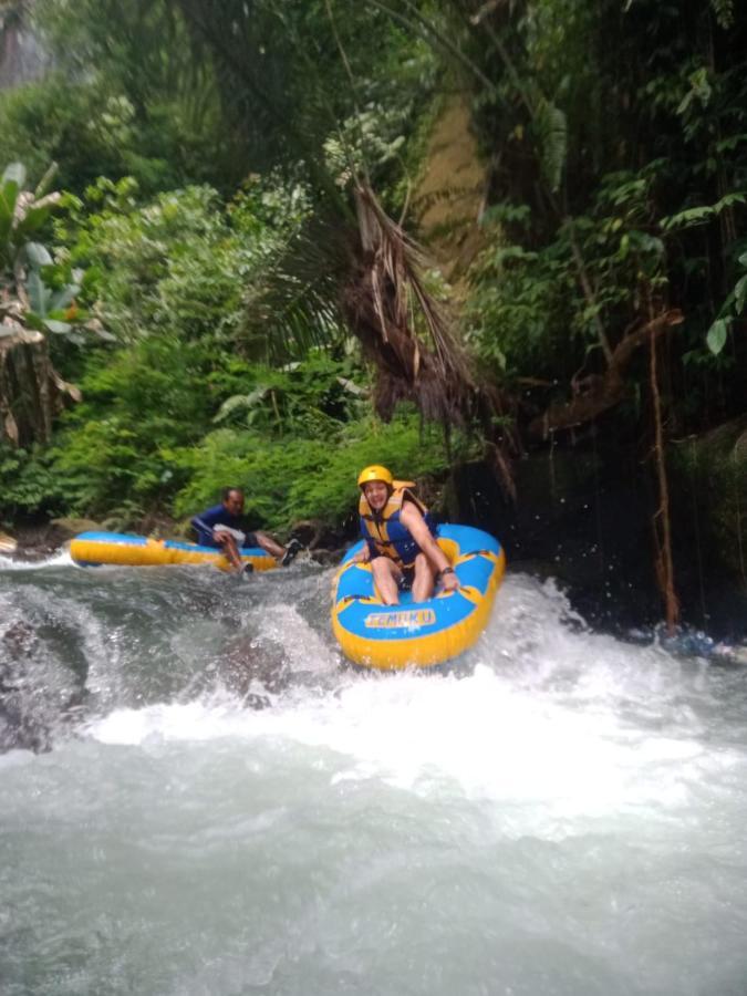 Aksha Riverside Ubud Tampaksiring ภายนอก รูปภาพ