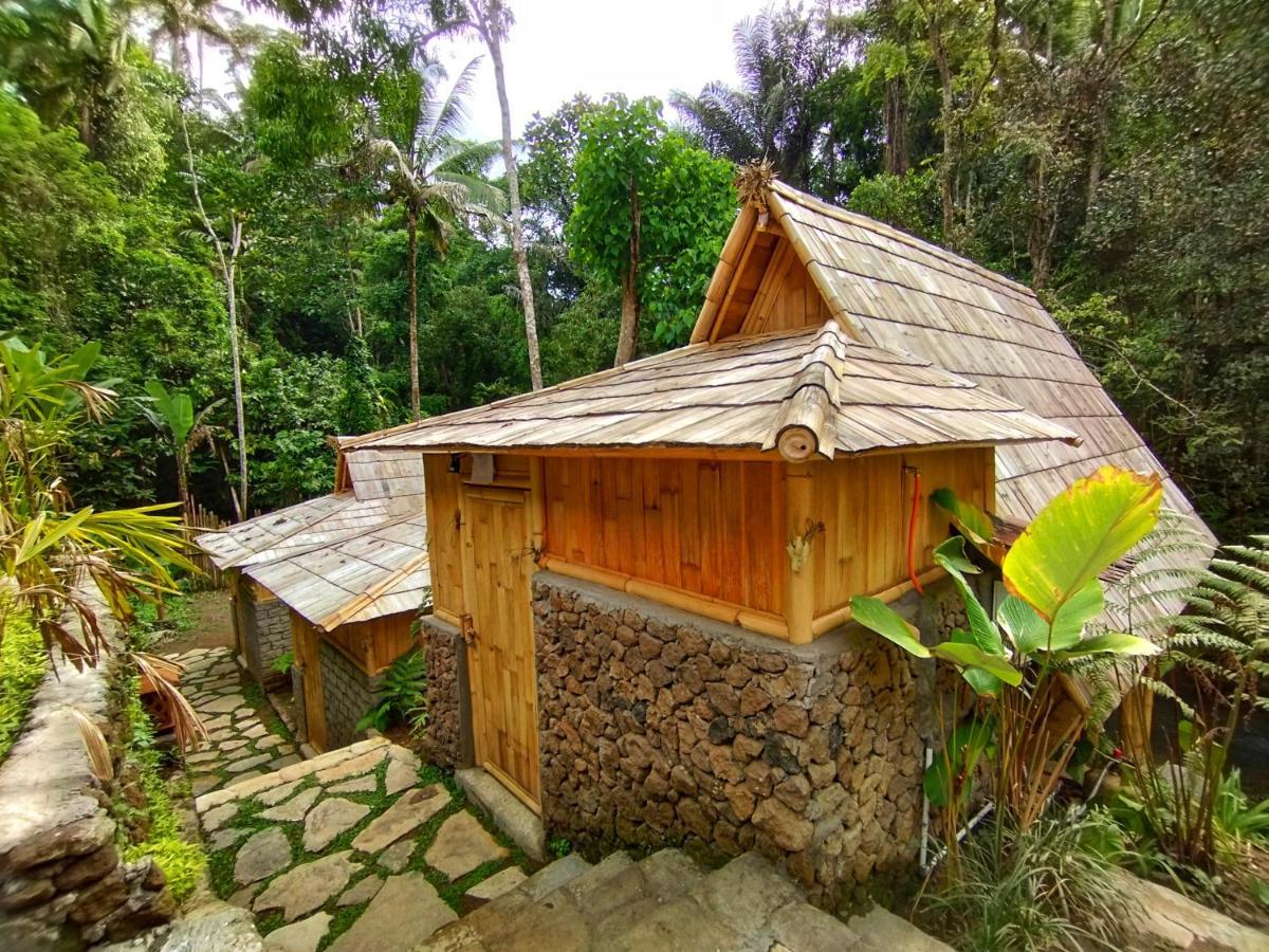 Aksha Riverside Ubud Tampaksiring ภายนอก รูปภาพ