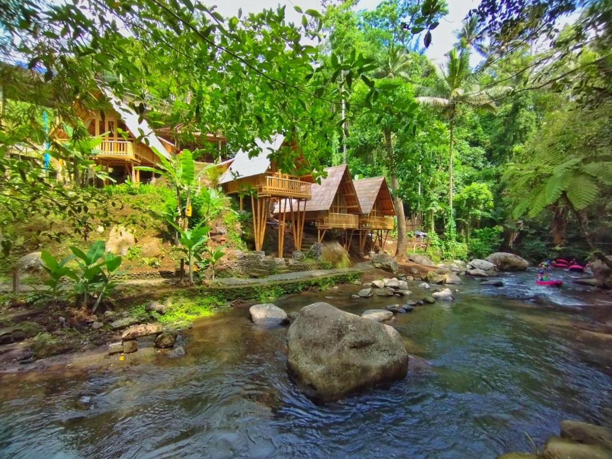 Aksha Riverside Ubud Tampaksiring ภายนอก รูปภาพ