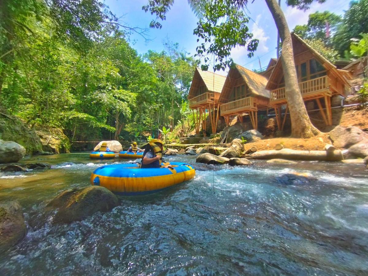Aksha Riverside Ubud Tampaksiring ภายนอก รูปภาพ