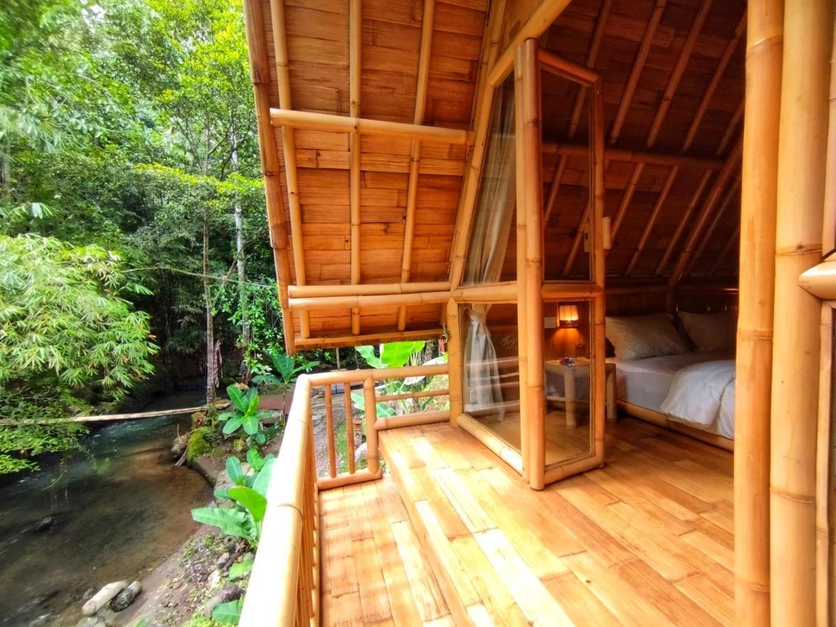 Aksha Riverside Ubud Tampaksiring ภายนอก รูปภาพ