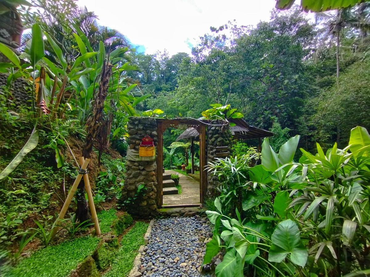 Aksha Riverside Ubud Tampaksiring ภายนอก รูปภาพ