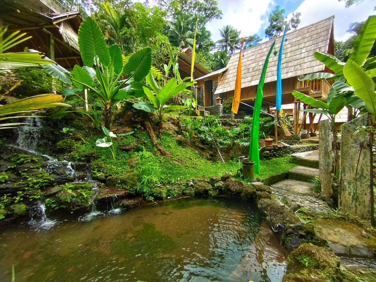 Aksha Riverside Ubud Tampaksiring ภายนอก รูปภาพ